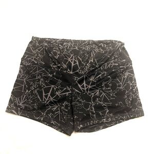 Fleo Black and Gray Patterned Athletic Shorts